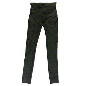 SPANX Look At Me Now Dark Green Camo Leggings Womens Size Small
